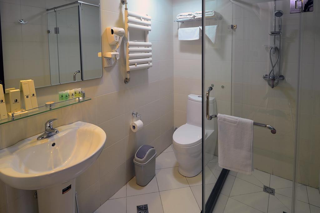 Platinum Hotel Ulan Bator Rom bilde