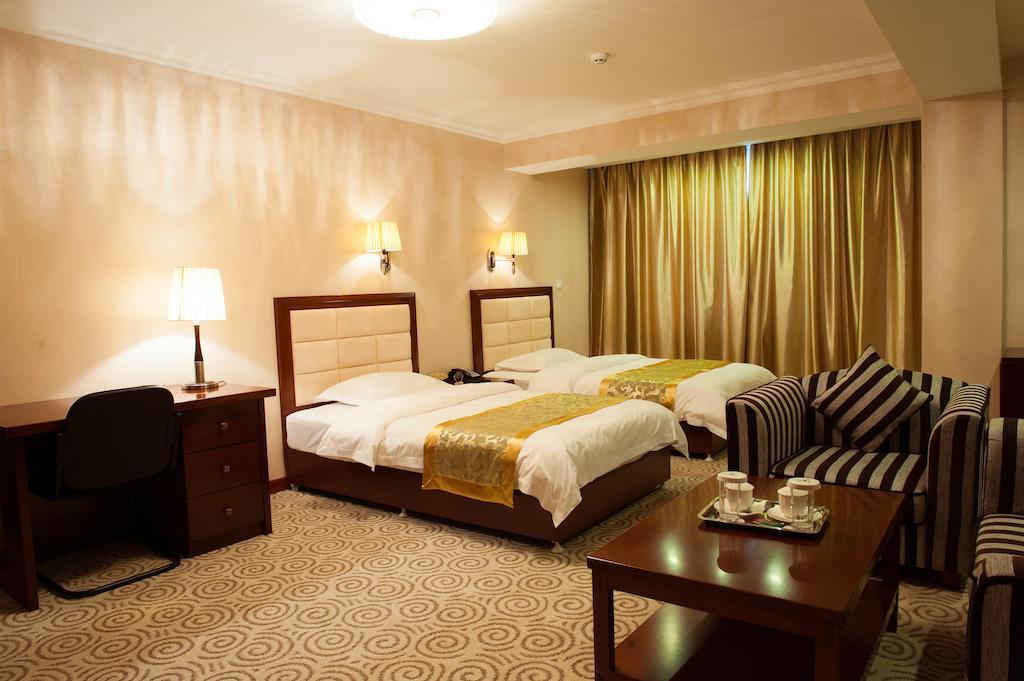 Platinum Hotel Ulan Bator Rom bilde